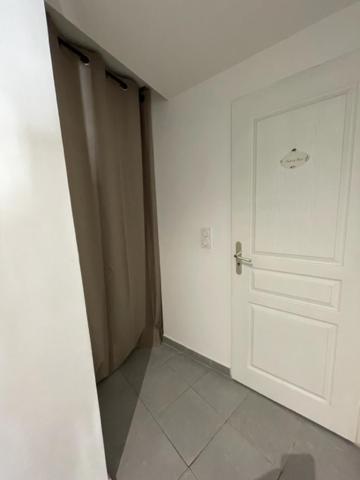 Joli Appartement Au Coeur Du Village Lorgues Eksteriør billede